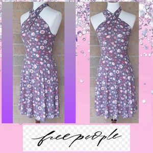 💝XS Free People ditsy floral stretch cross slinky swing dress